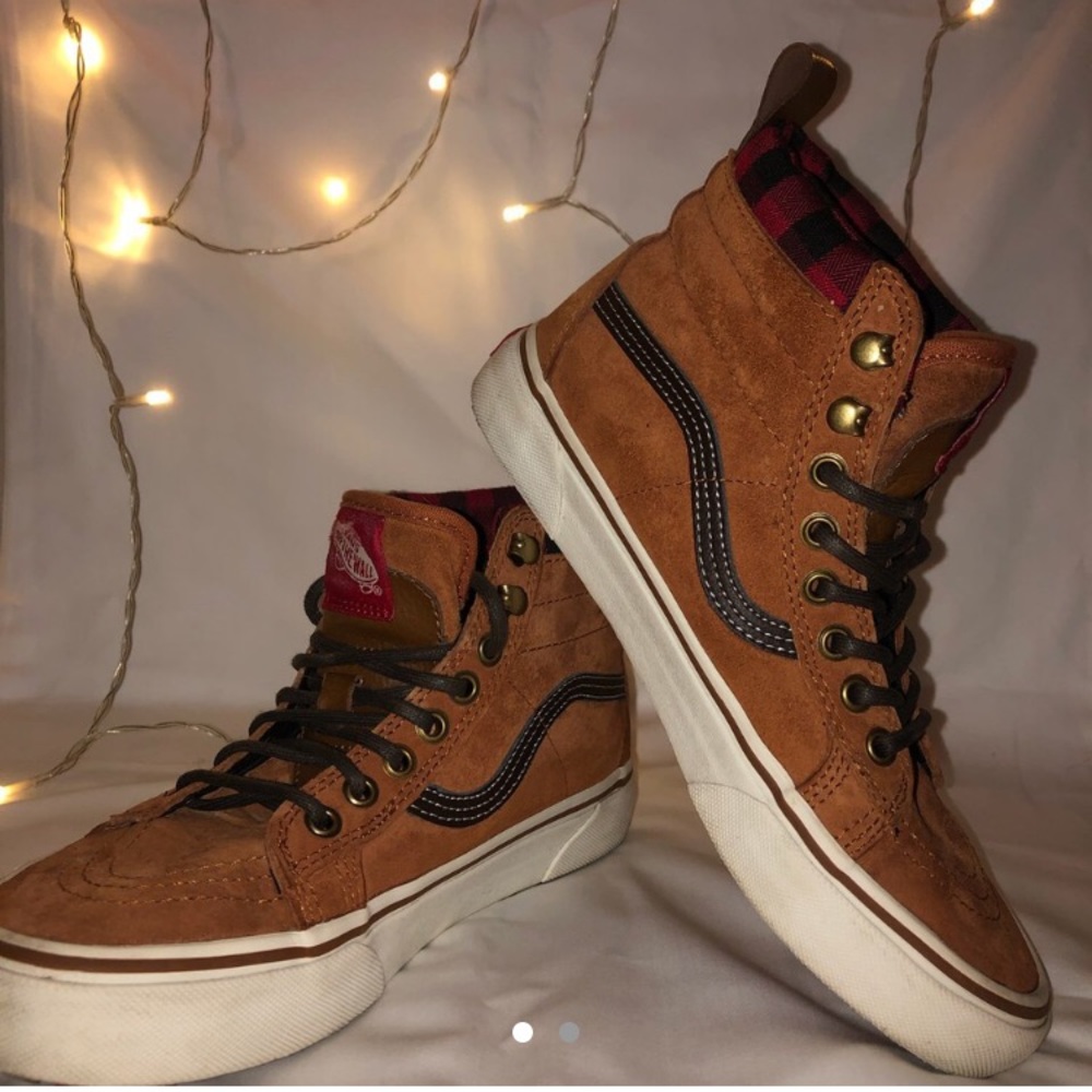 VANS - suede brown and black